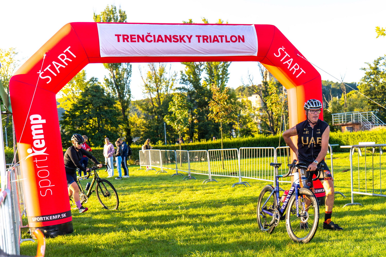TN triatlón 2025 titulka